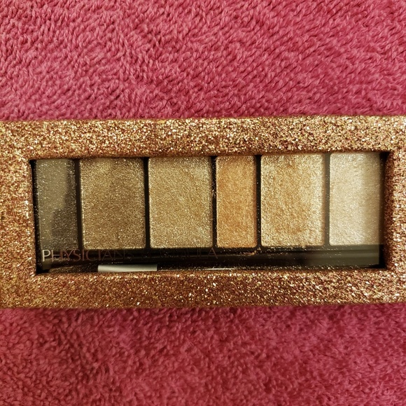 Bundle of shadows - Picture 2 of 6